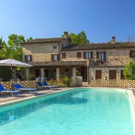 Del Bosco, Enjoy Staying Together Again Surrounded By Nature Montegiorgio